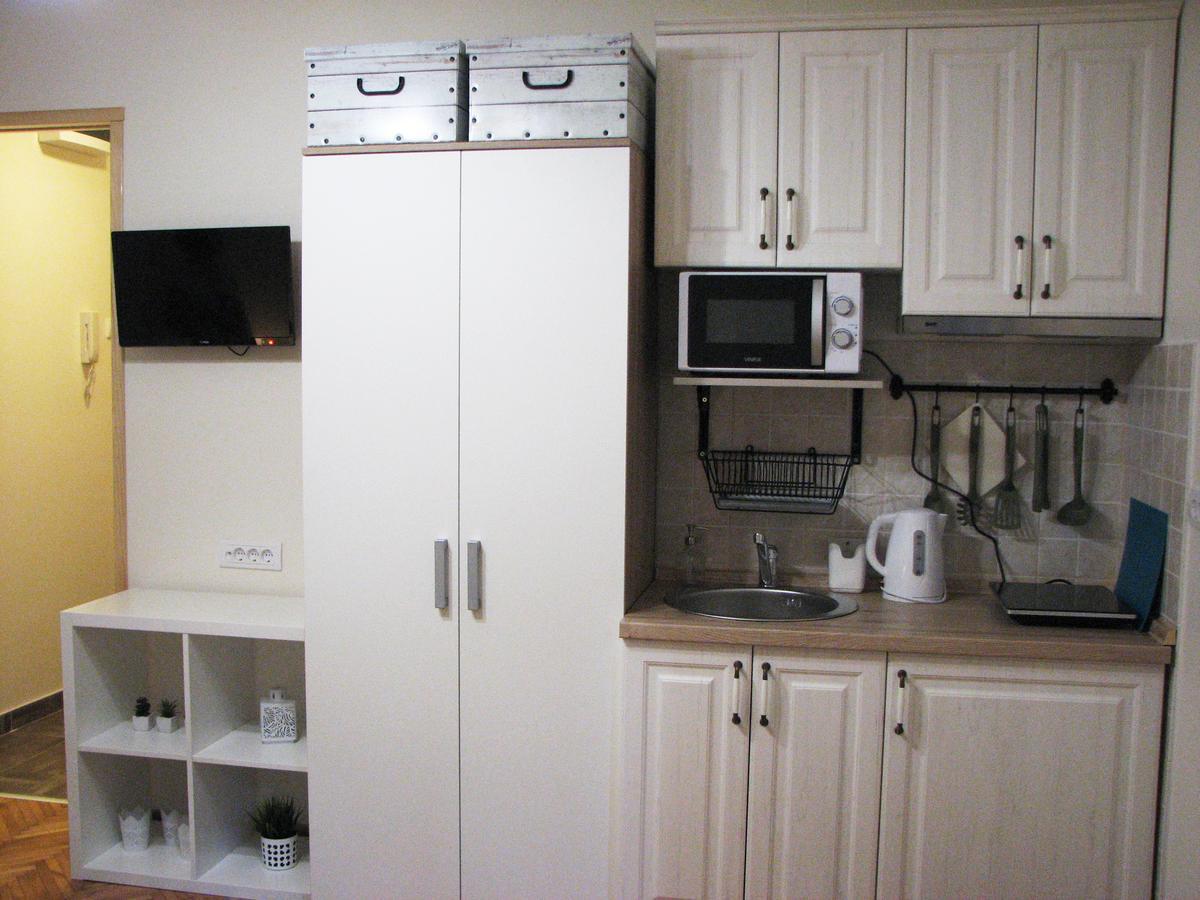 Bohemian Dawn Apartment เบลเกรด ภายนอก รูปภาพ